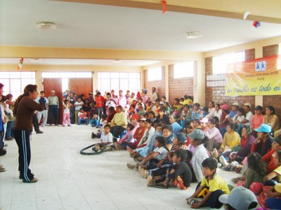 Family committee leader organising community following Peru earthquake 2008 ERP